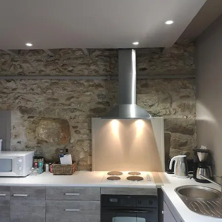 De La Magie Des Couleurs Bed and Breakfast